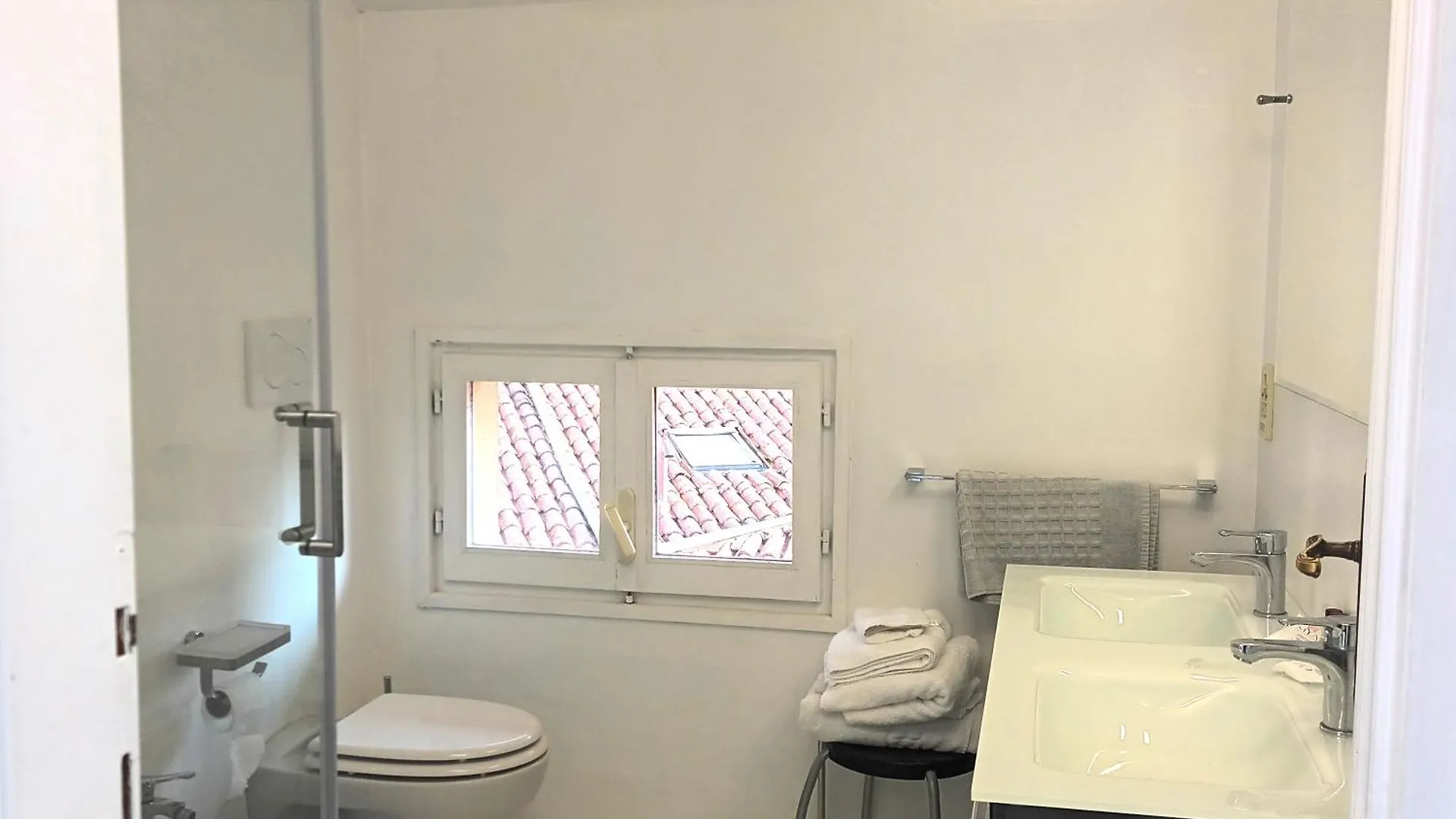 Prime College Apartment Bologna Italy
