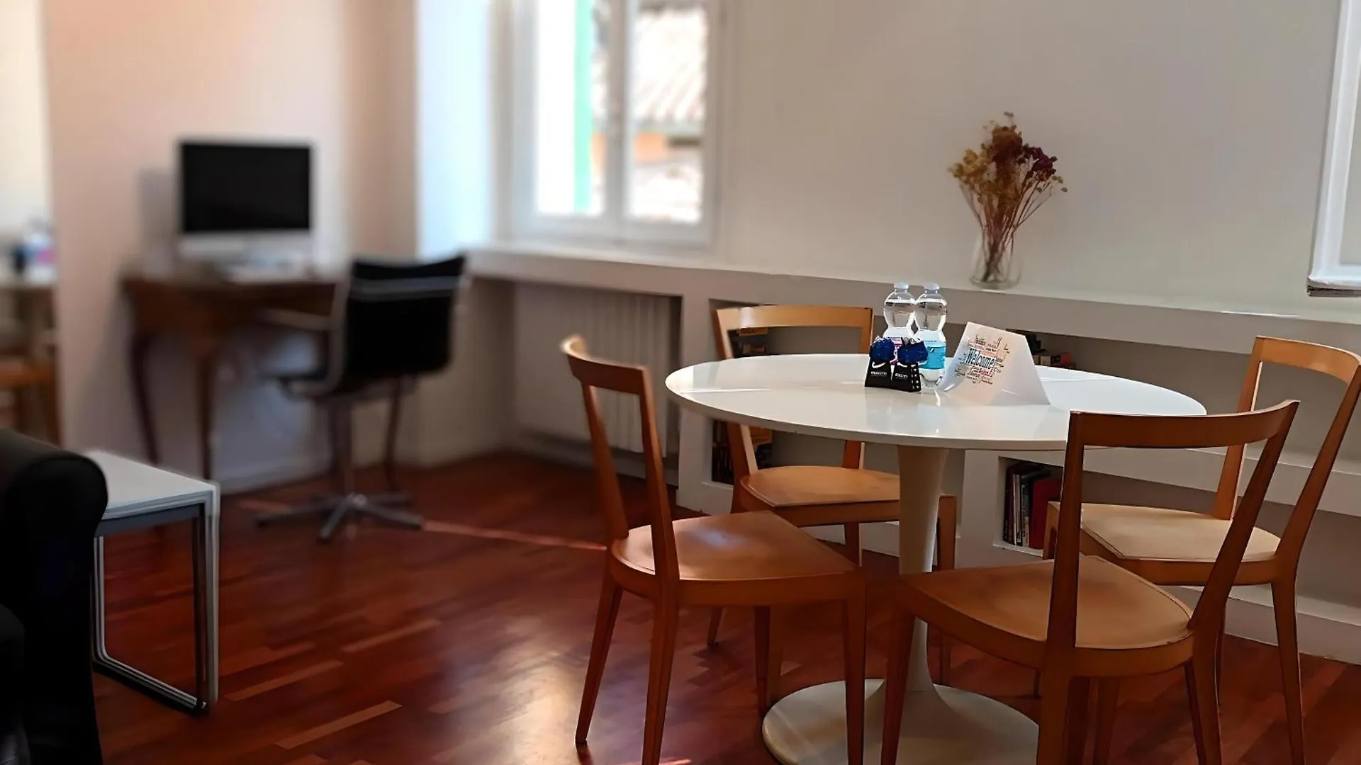 Prime College Apartment Bologna Italy